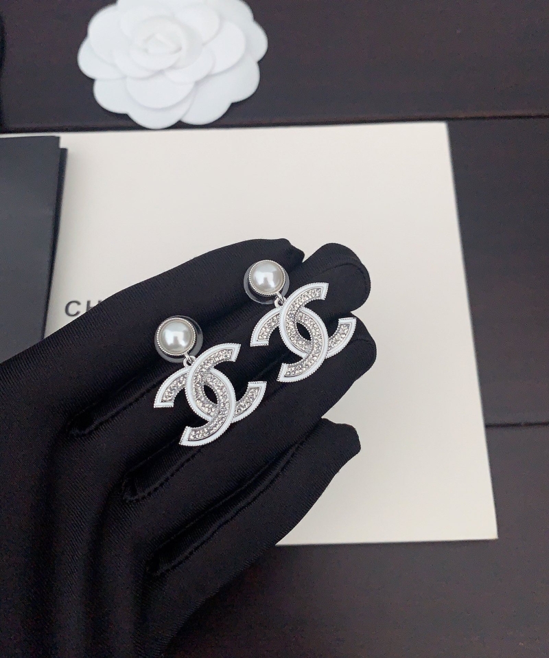 Ch**el earrings